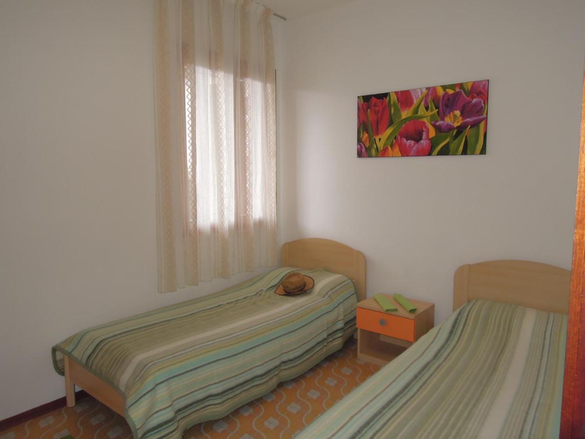 Villa Mery Bibione Buitenkant foto