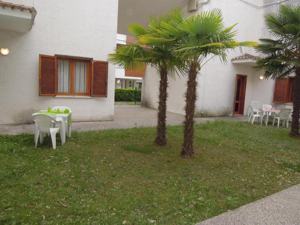 Villa Mery Bibione Buitenkant foto