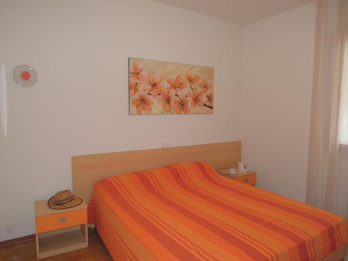 Villa Mery Bibione Buitenkant foto