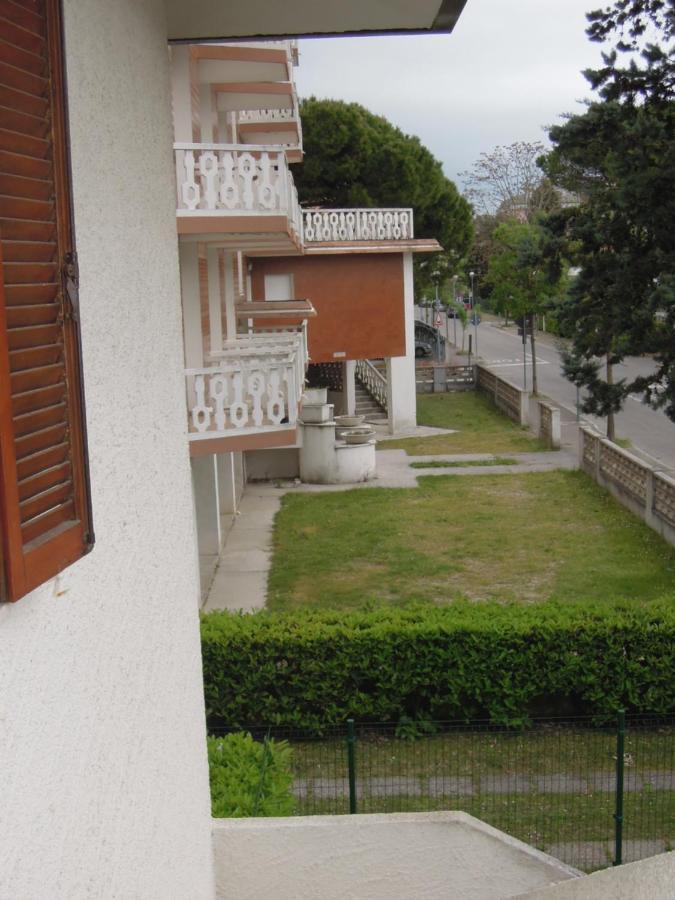 Villa Mery Bibione Buitenkant foto